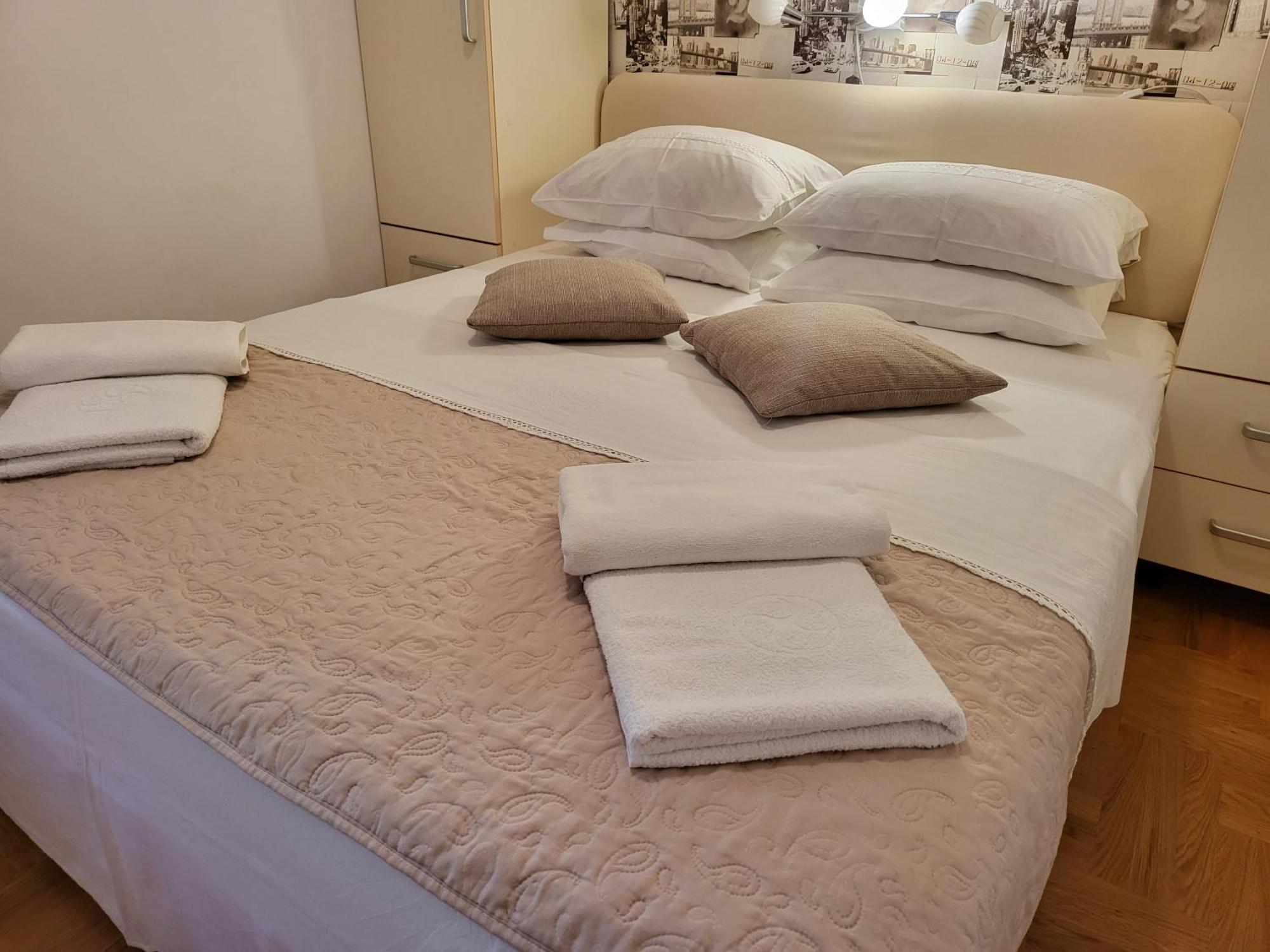 Apartment Rachel Petrovac 객실 사진